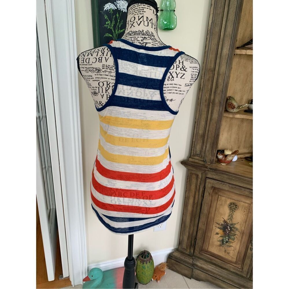 ColStory Razor Back Striped Tank NWOT - Picture 3 of 10